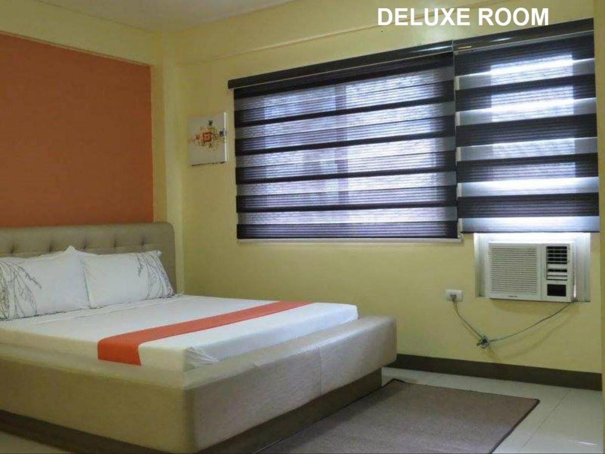 Hotel Cara Lipa City Esterno foto